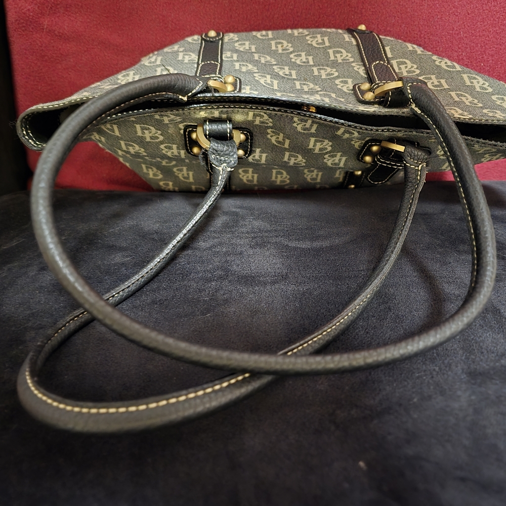 Vintage Dooney & Bourke Tan and Brown Canvas Logo Satchel - Picture 5 of 10